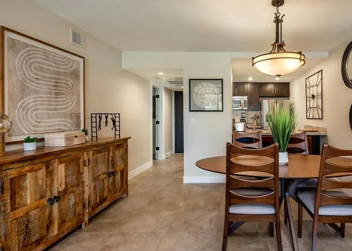 Modern And Sophisticated Old Town Gem Holiday home Scottsdale